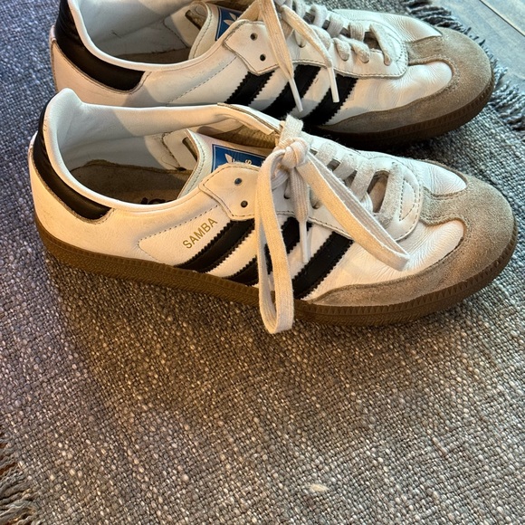 Adidas Samba White and Black Trainers - Picture 1 of 6